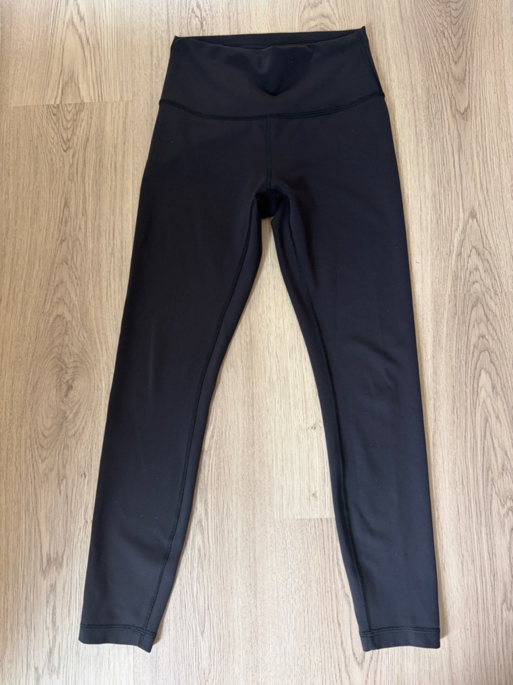 Lululemon Wunder Train High-Rise Tight 28"